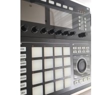 DJ контроллер Maschine Studio Black