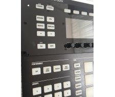 DJ контроллер Maschine Studio Black