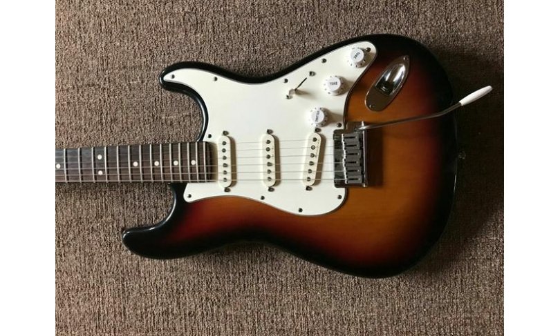 Fender American Standard Stratocaster (1999) Delux Plus