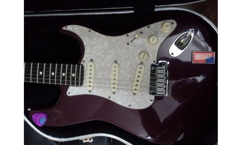 Fender Stratocaster American Deluxe Plus  USA 1996