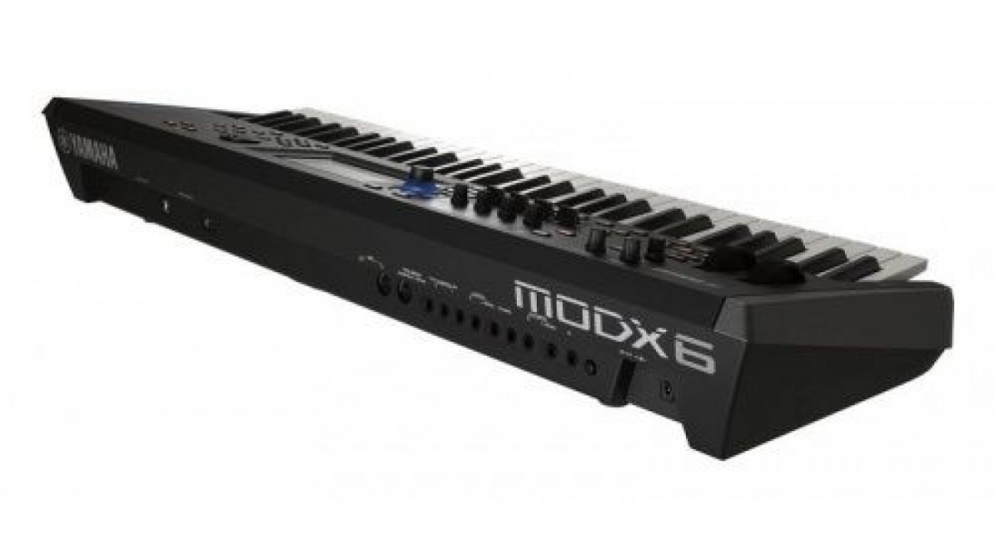 Yamaha MODX6